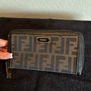 Fendi Black and Gold Zipper Wallet